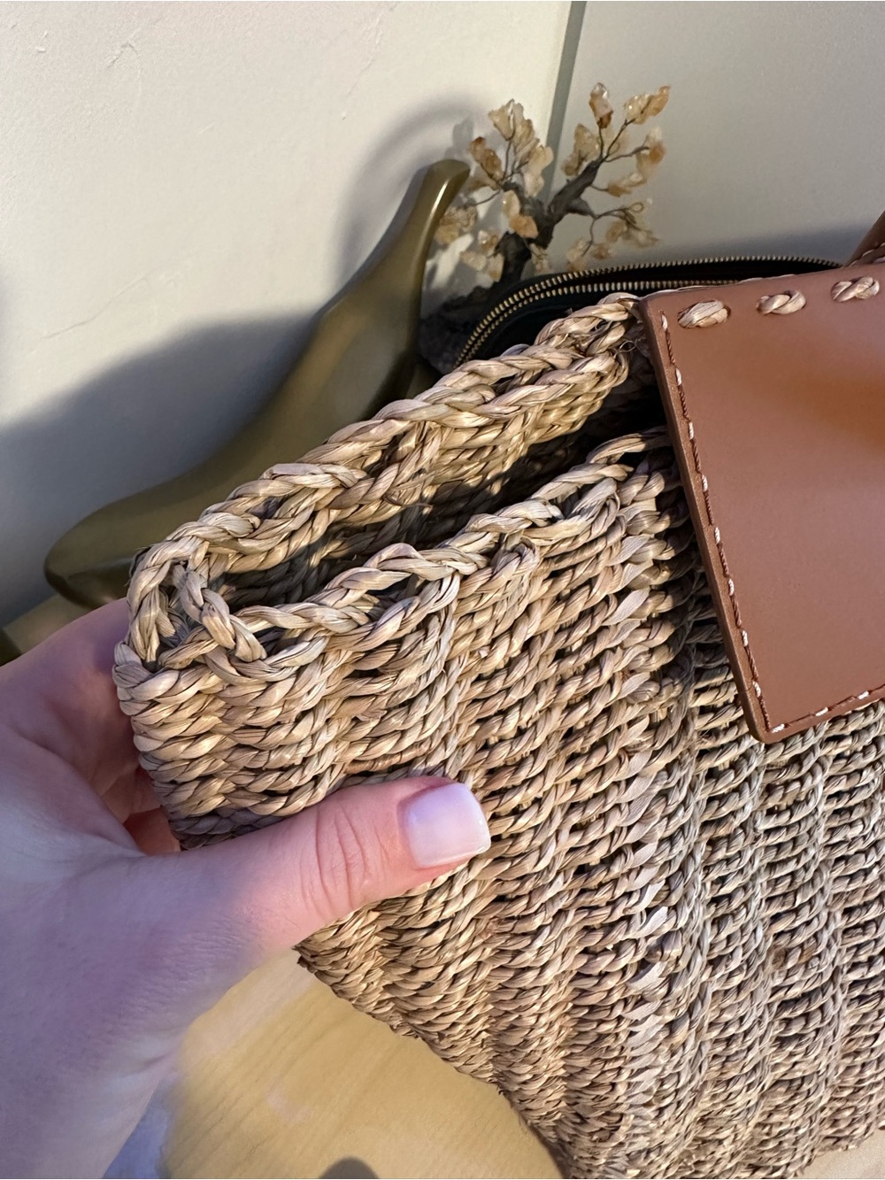 CH Carolina Herrera Vendome Woven Raffia Leather Tote Large Summer Bag - Picture 10 of 16
